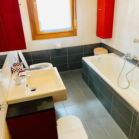 La Calle Veneziana بيت للعطل